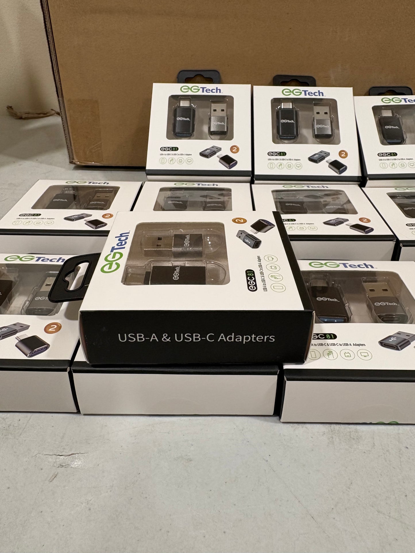 EG tech USB-A 1o USB-C & USB-C to USB-A Adapters for iphone wholesale case of 72 units