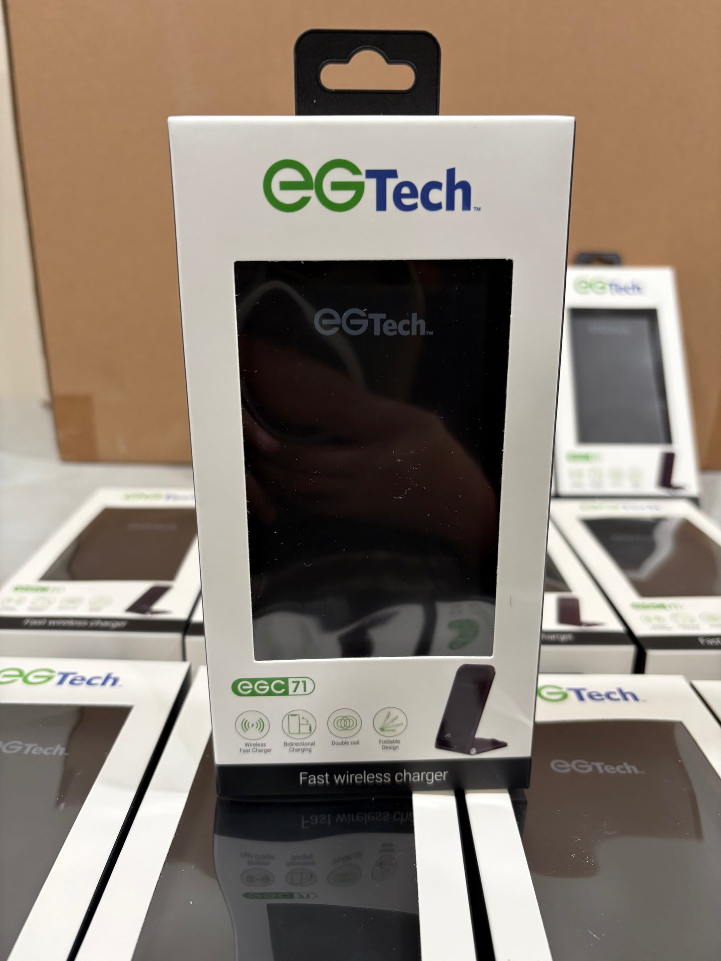 EG tech Fast wireless charger wholesale case of 72 units